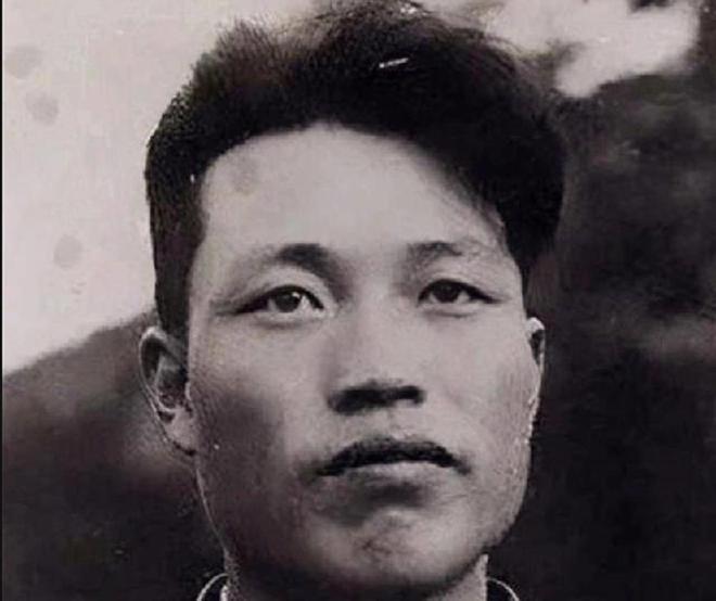 6叛逃苏联我军派图154抓捕为何只判死缓尊龙凯时新版APP首页1990年驾驶歼(图9)