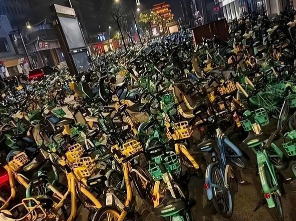 点对全国大学生免费开放央妈也来亲自宣传凯时尊龙人生就是博泼天富贵临到开封！景(图13)