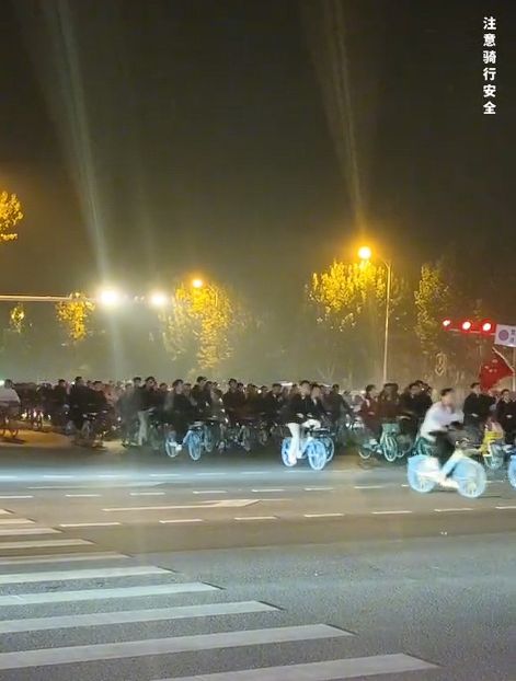点对全国大学生免费开放央妈也来亲自宣传凯时尊龙人生就是博泼天富贵临到开封！景(图18)